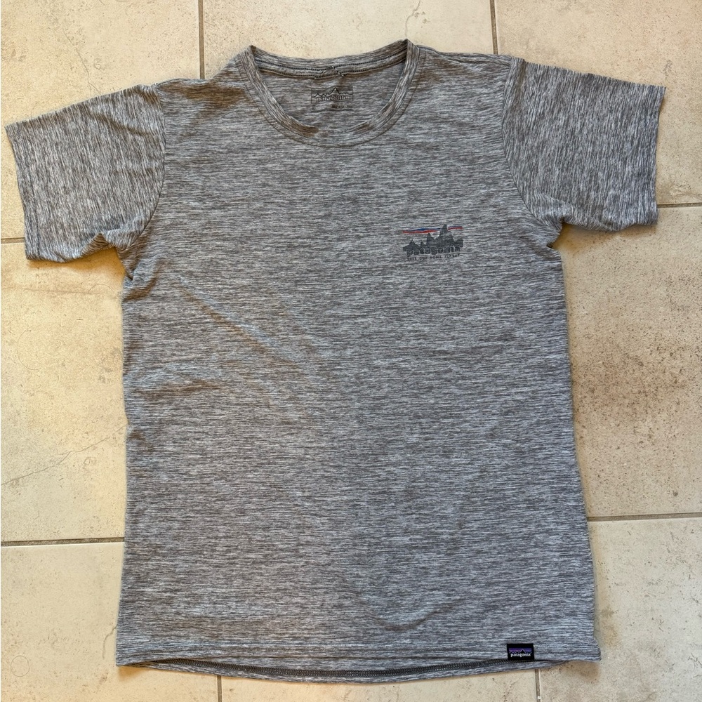 Patagonia Heather Gray Short Sleeve Tee